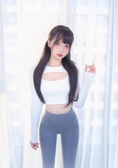 欧美时尚双肩包女_HD高清完整版