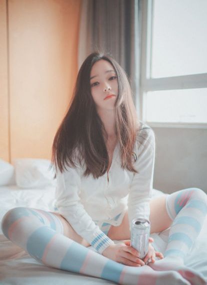 娇妻强被迫伦姧惨叫_超清版蓝光版中文字幕包