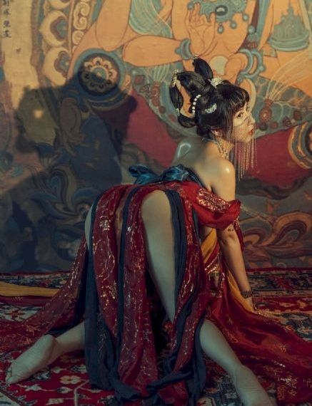 欧美专线露天厕所_蓝光免费观看