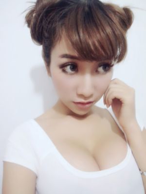 性欧美老女人_HD电影完整版在线观看