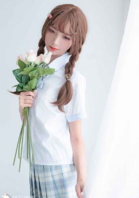 人人视频精品综合_BD韩语超清在线观看