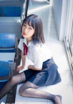 日韩制服丝袜无码视频_720在线观看完整版