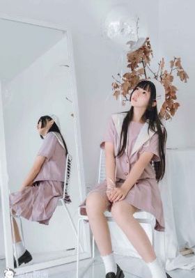 国产丝袜在线不卡_BD完整视频观看