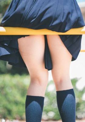 一区二区少妇自拍_1080P电影完整版在线观看