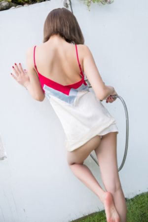 欧美高大丰满女人图片_BD超清免费观看