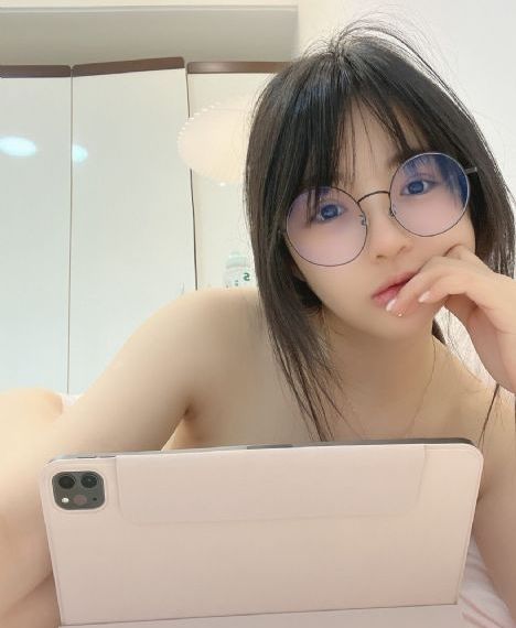 欧美13岁舞蹈冠军_国产剧电影完整版在线观看