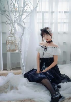 婷婷中文字幕国产_BD英语全集在线观看