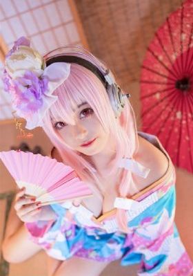 日韩美女抖音_高清版完整版未删减