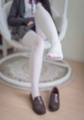 亚洲最大欧美偷拍_1080在线观看