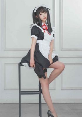 欧美冬季皮衣街拍_剧情片免费在线播放