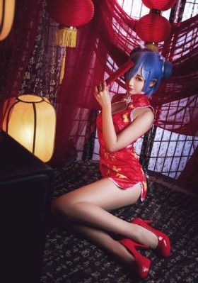 欧美丝袜女同在线观看_剧情片高清迅雷在线观看