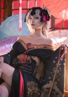 国产经典自拍第25页_BD韩语BD在线观看